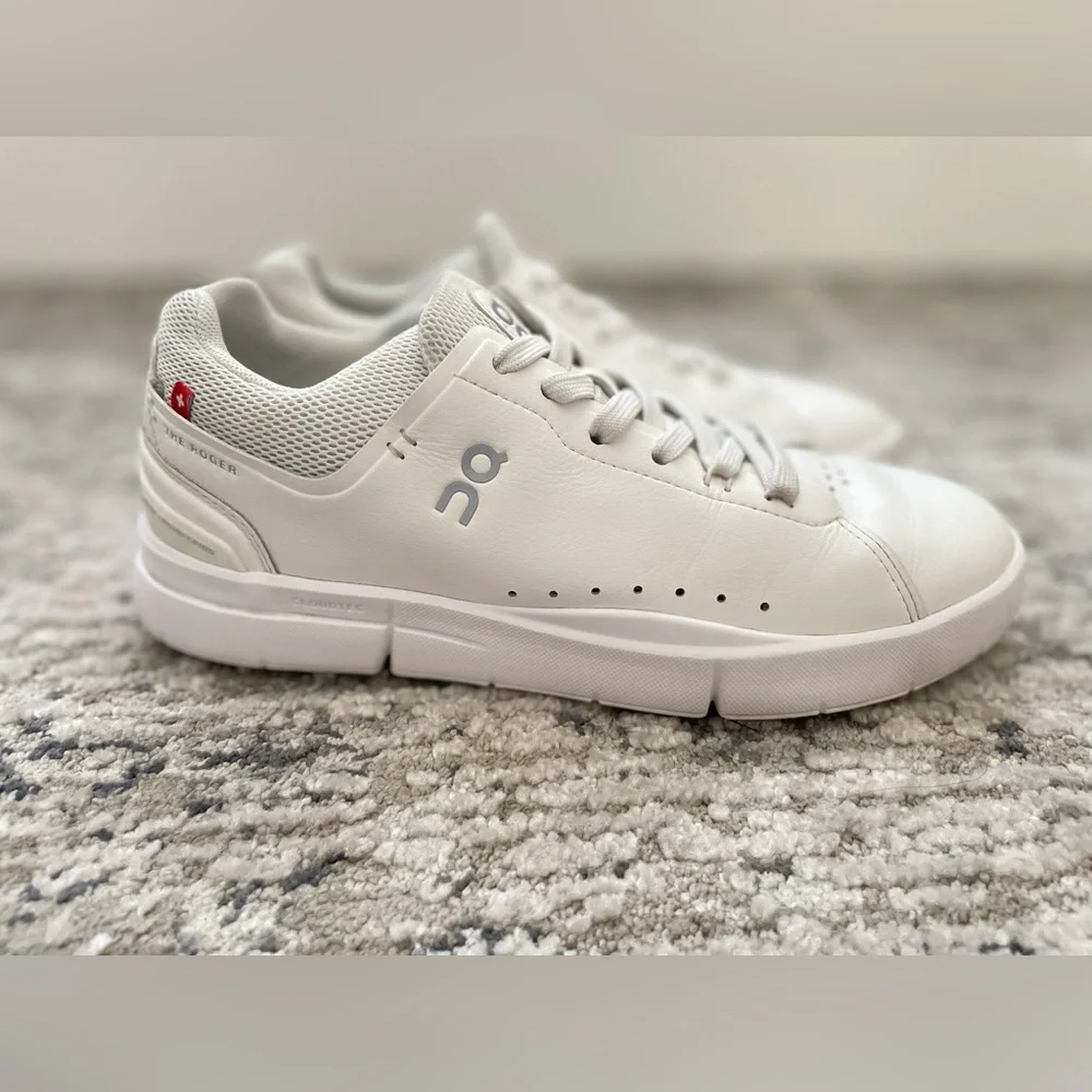 On Cloud The Roger Advantage White Leather Running Athletic Casual Shoes Size 7 - Picture 2 of 15